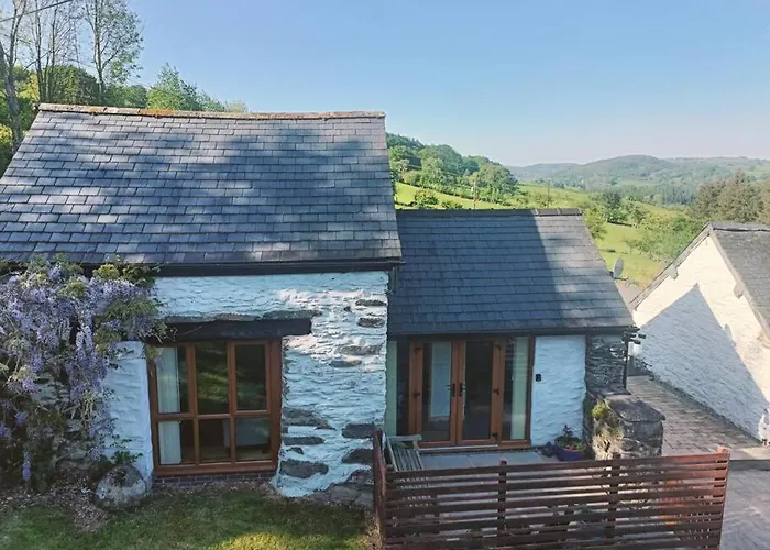 Rhyd Y Geifr, Cosy Barn Conversion In Maerdy