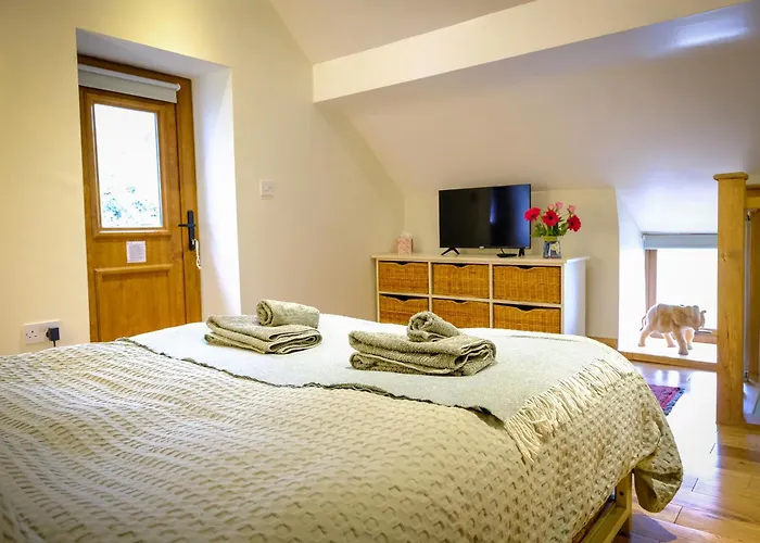 Rhyd Y Geifr, Cosy Barn Conversion In Maerdy