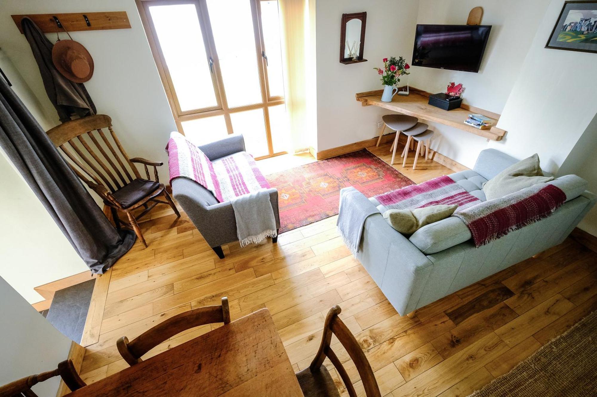 Rhyd Y Geifr, Cosy Barn Conversion In Maerdy *